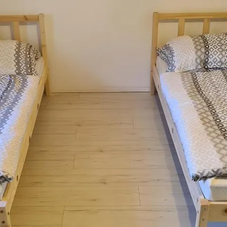 Sg Apartment *